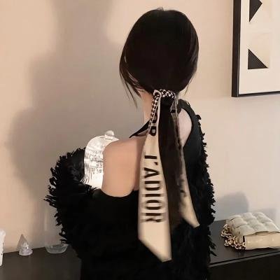 以爱为刃逃离深渊